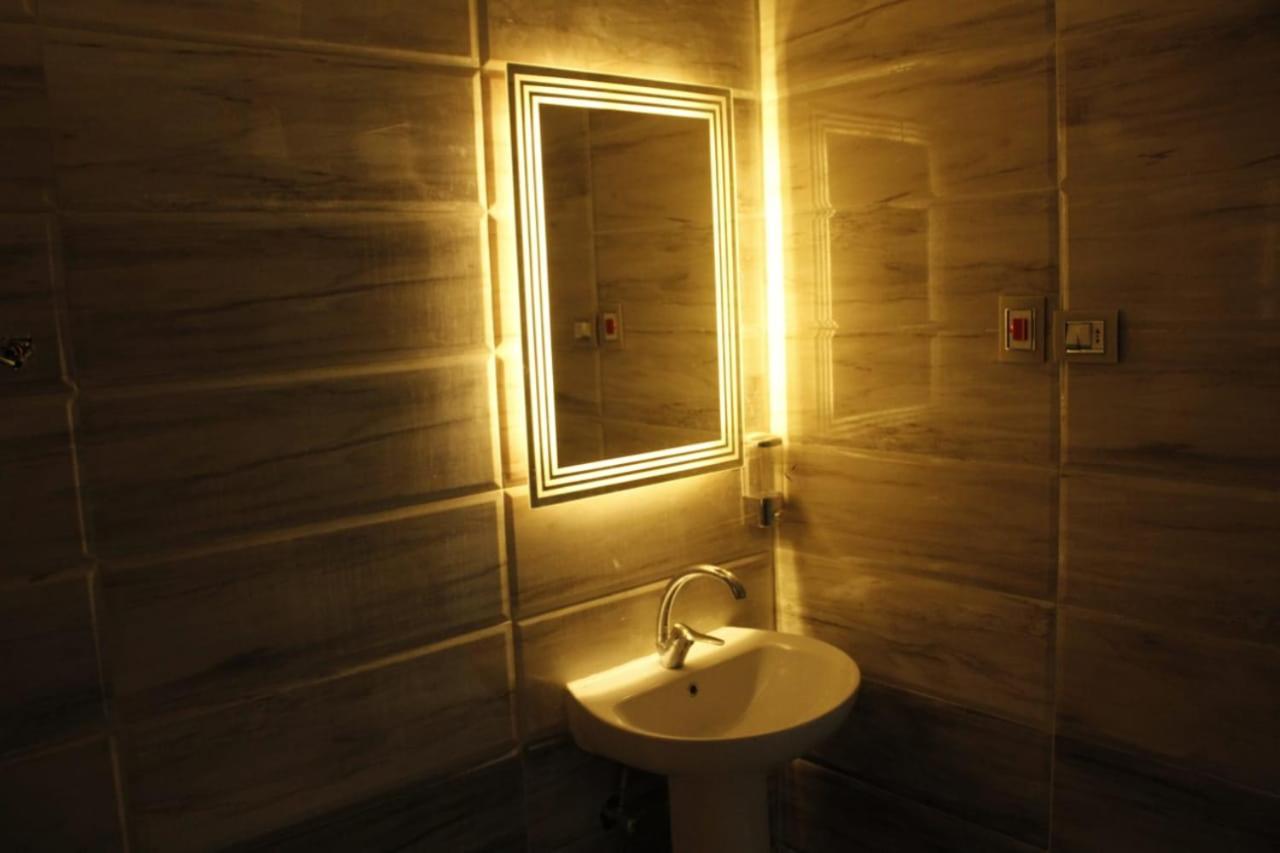 Metropolitano Hotel Kairo Ruang foto